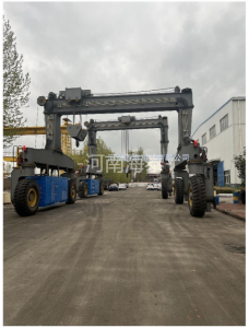 摩洛哥-輪胎式起重機-YTL90t-8m